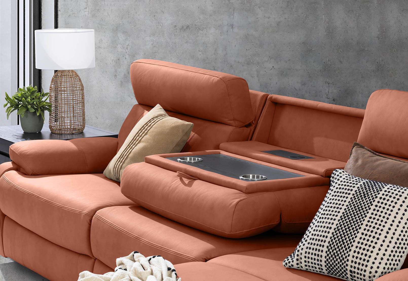 LYNCOLN - Fabric 3.5 Seat Right Hand Facing Chaise with Drop Down Table LYNCOLN