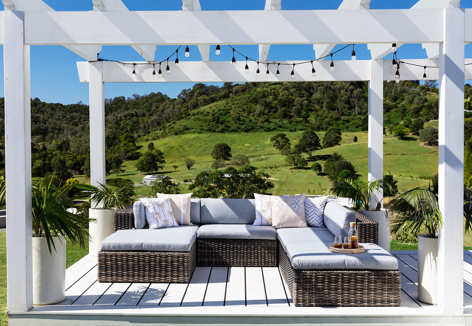 VALENTIA - 6 Piece Outdoor Modular Lounge Setting VALENTIA