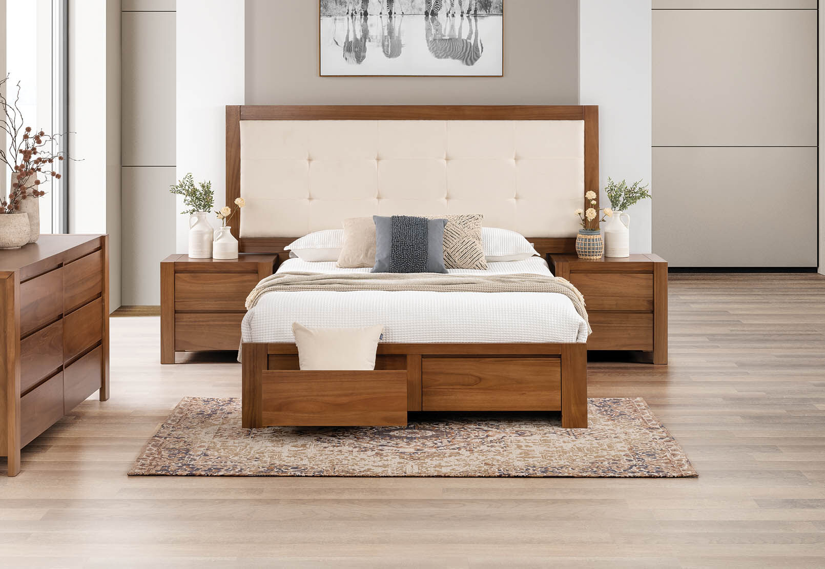 WINTON - Queen Bed WINTON