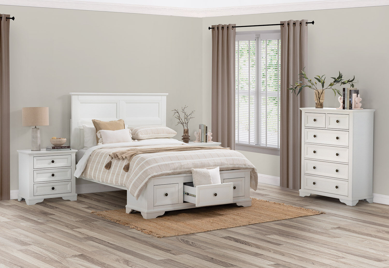 CHANELLE - Tall Chest CHANELLE