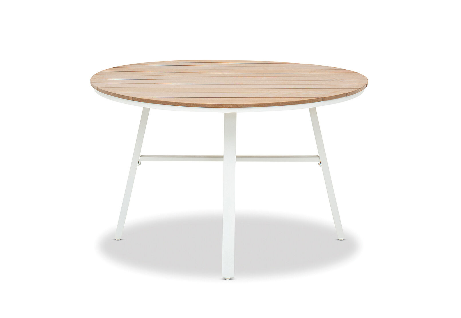 TANGALOOMA - Outdoor Round Table. TANGALOOMA