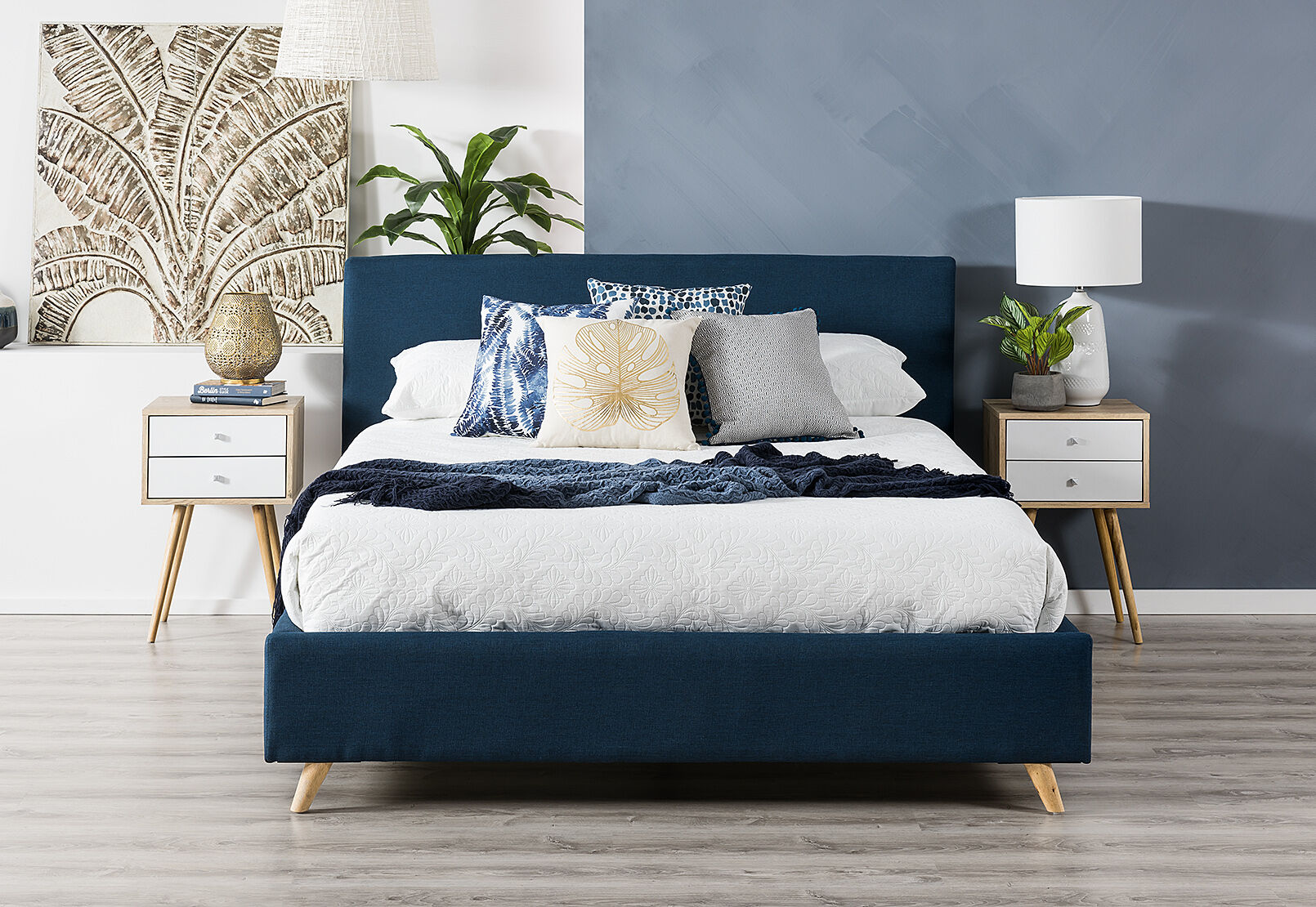CLASSIC BLUE SCANDI Queen Bed