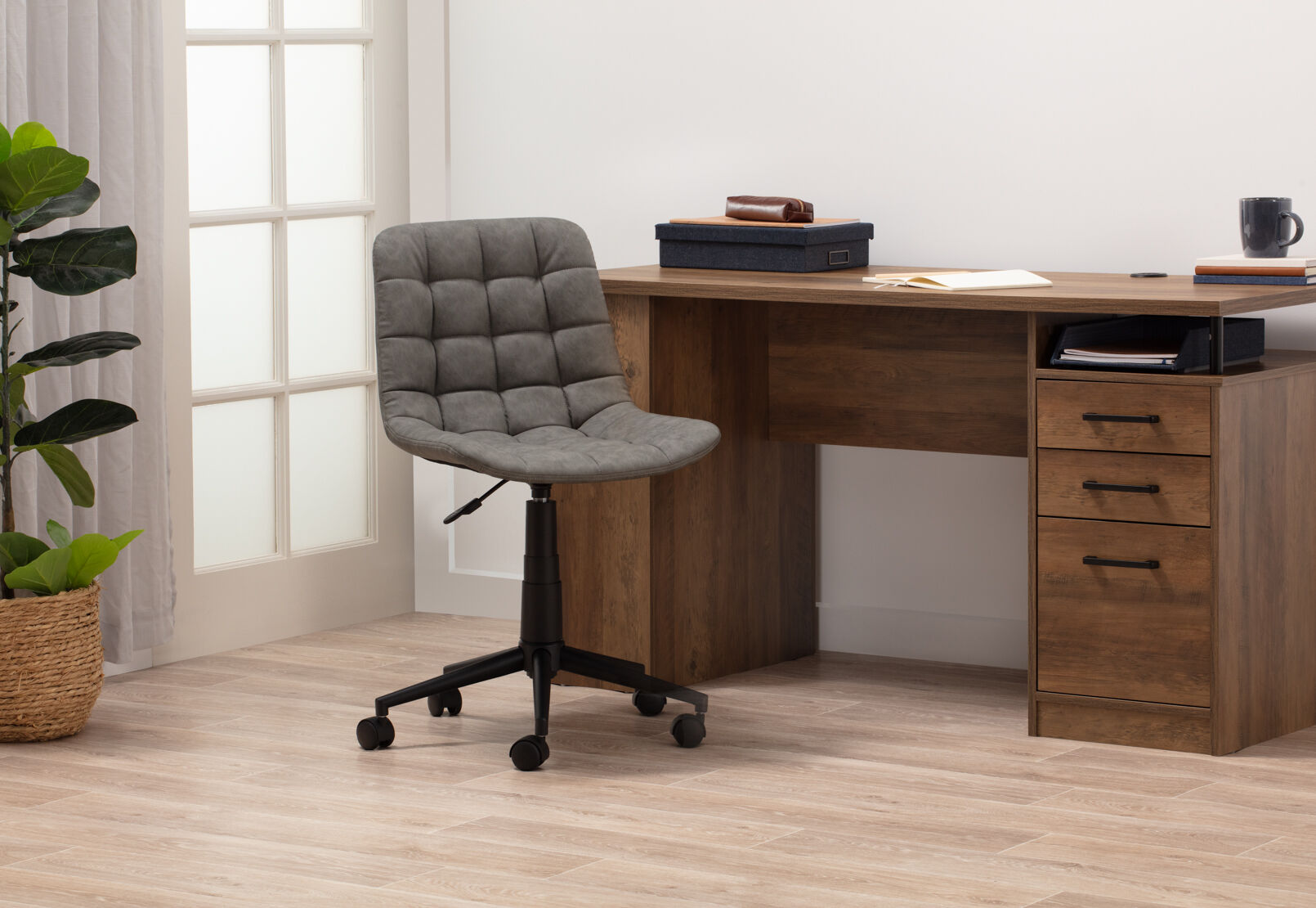 DOYLE - Office Chair DOYLE