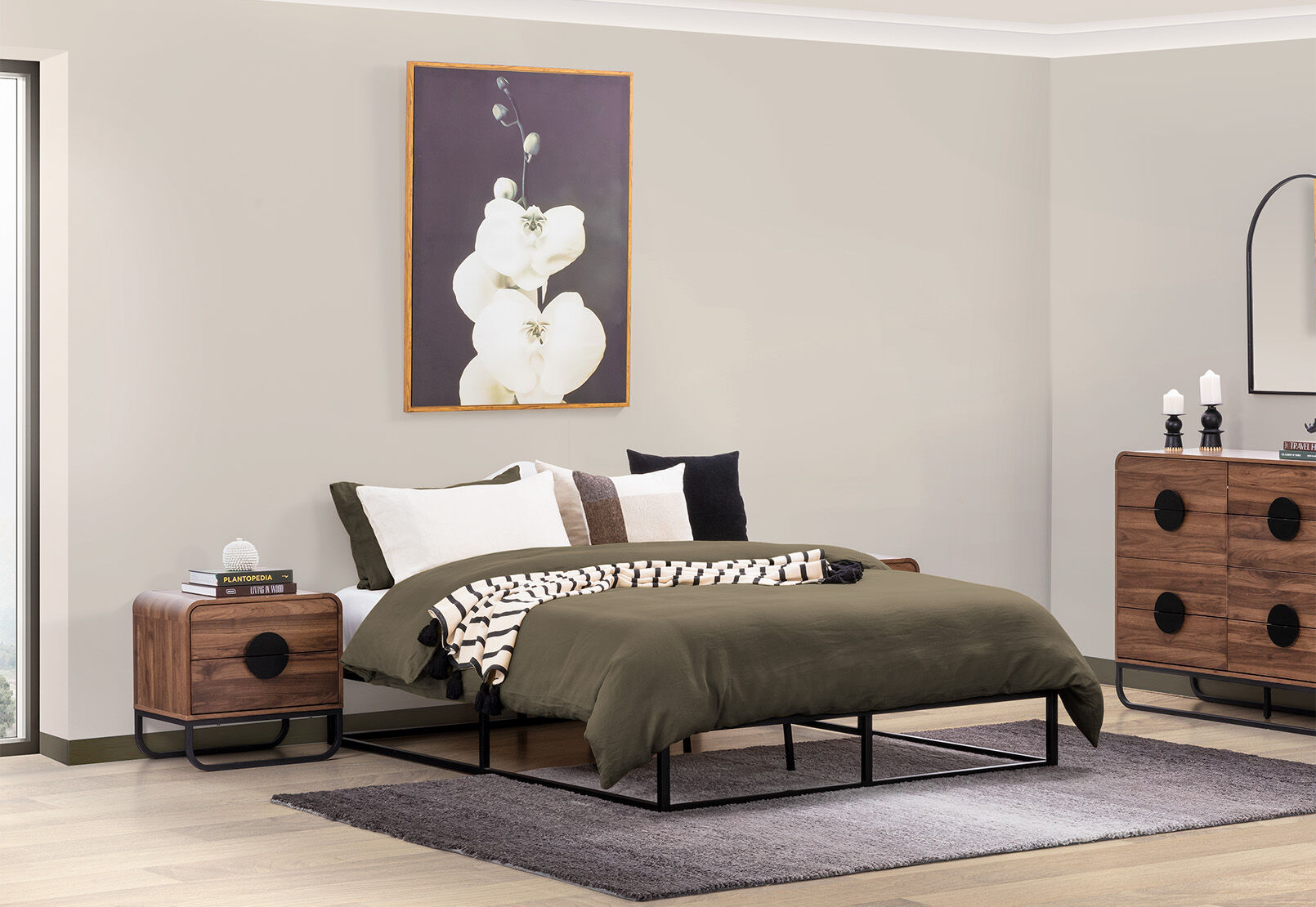 PATTON HIGH - Queen Bed PATTON HIGH