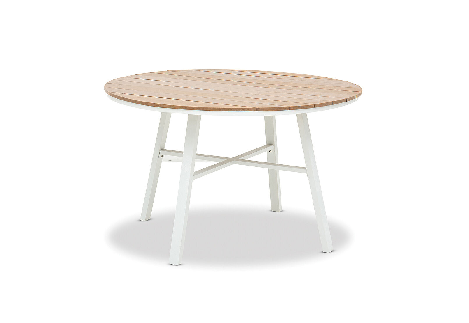 TANGALOOMA - Outdoor Round Table. TANGALOOMA