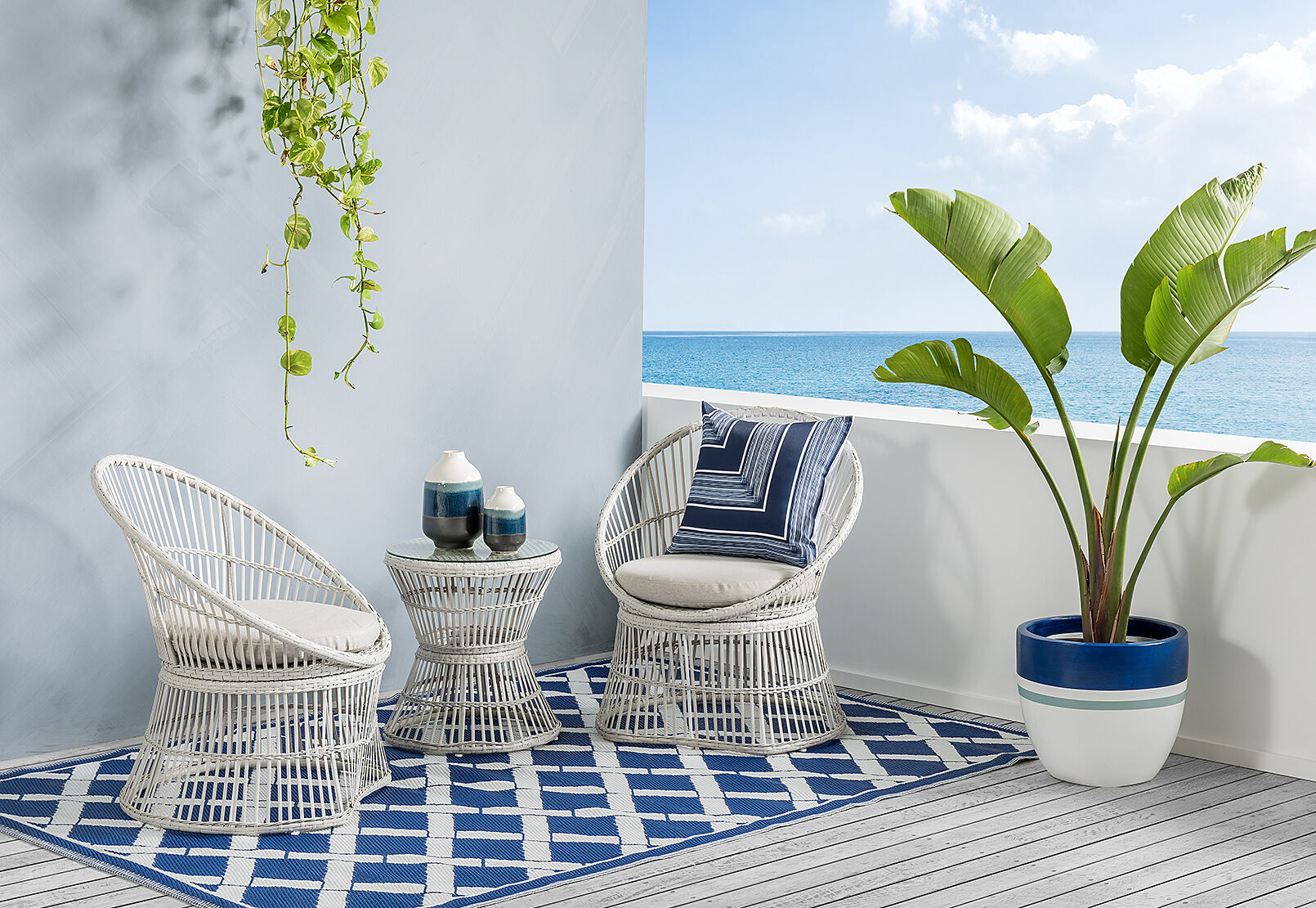 White outdoor 2025 patio set