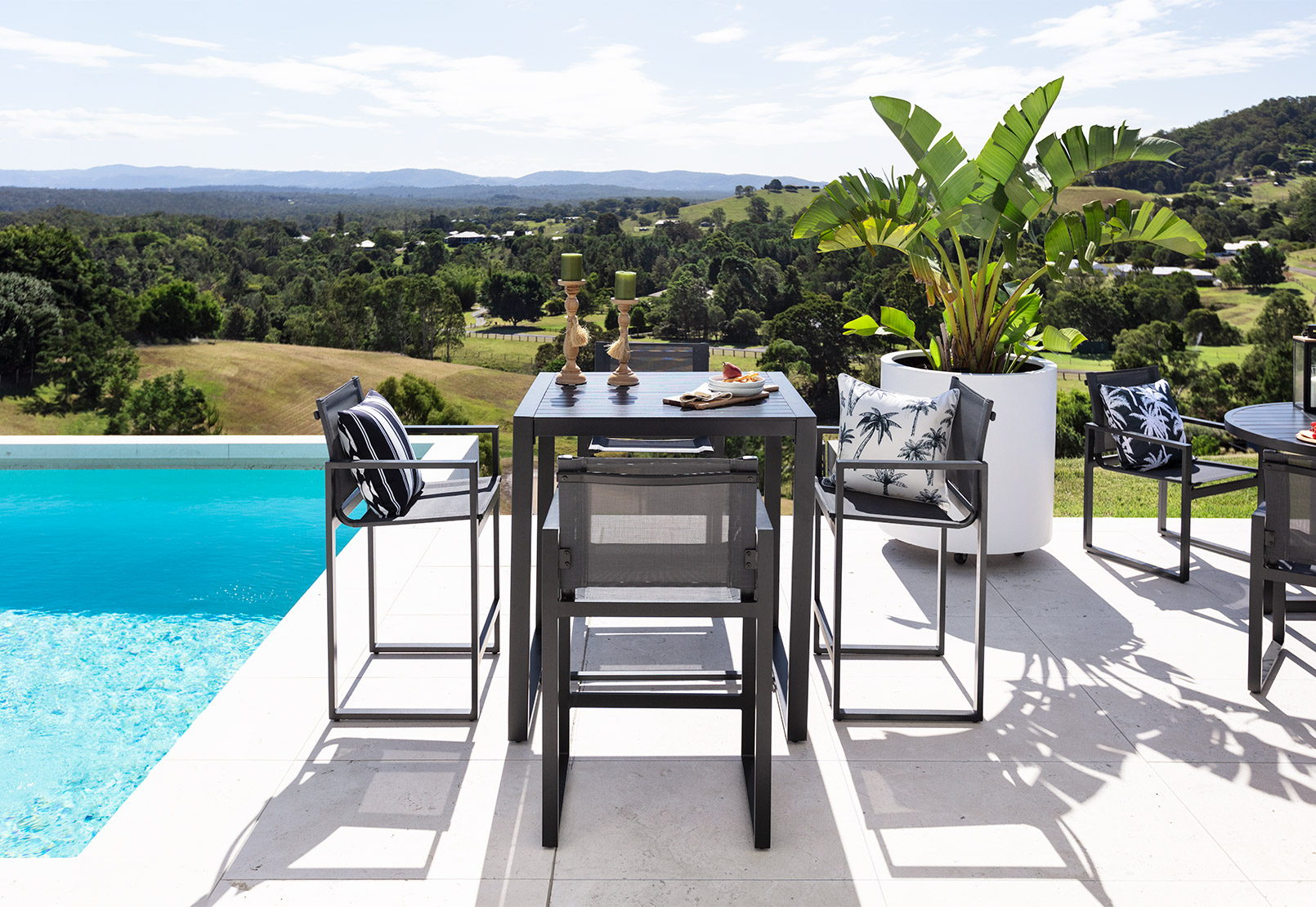 CHARCOAL BAYVIEW 5 Piece Outdoor Bar Setting