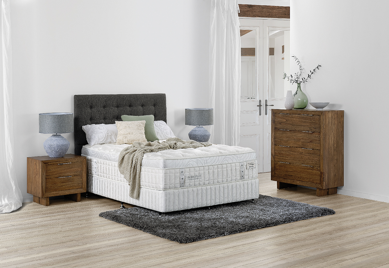 amart bedroom furniture chairs
